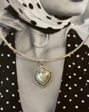 Load image into Gallery viewer, Victoria Necklace
