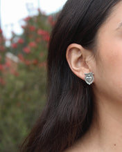 Load image into Gallery viewer, Blossom Earrings
