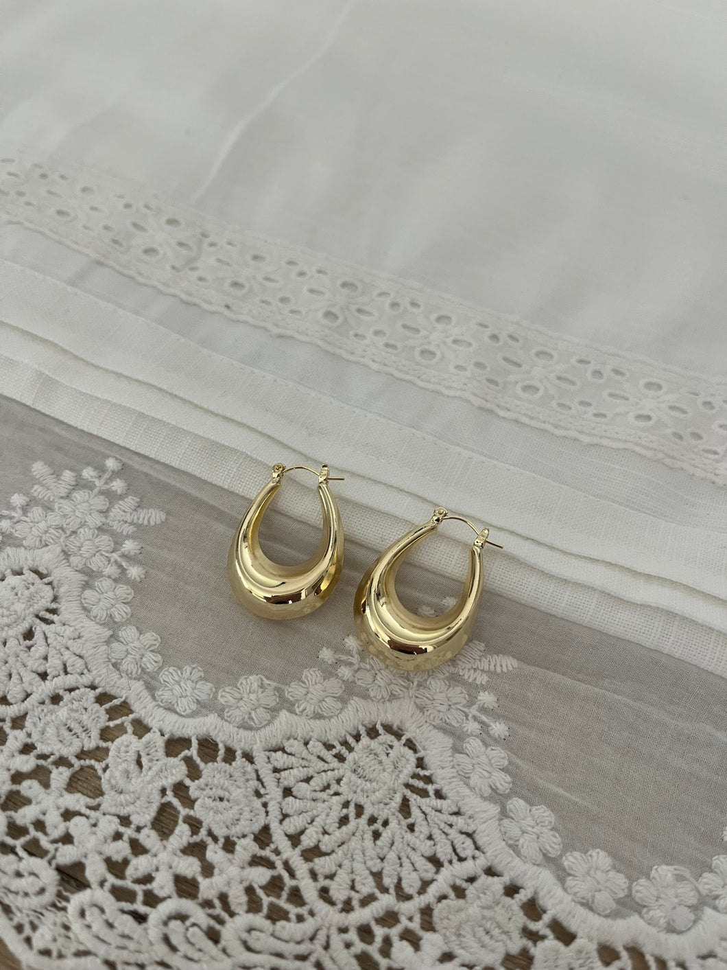Julieta Hoops