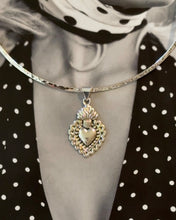 Load image into Gallery viewer, Amelia Necklace

