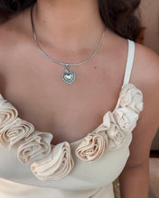 Load image into Gallery viewer, Victoria Necklace
