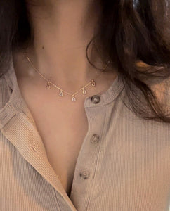 Dainty Tear Drop Necklace